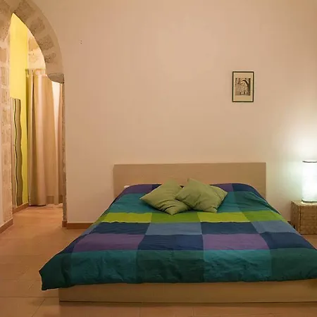 Delle Imperatrici 3*